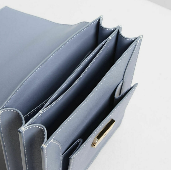 BRAND NEW CHARLES & KEITH Chain Strap Messenger - Picture 2 of 5